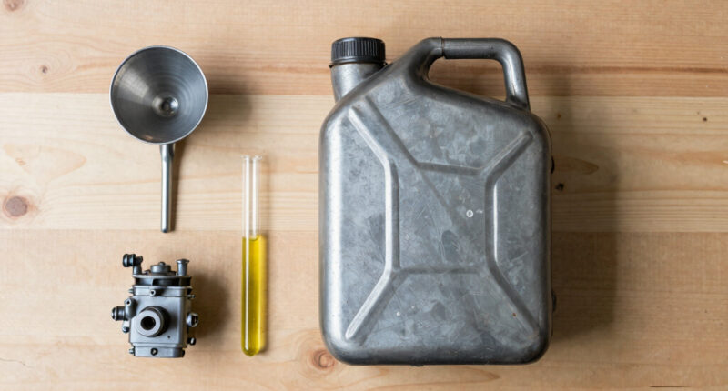 Leaded Gas Was a Known Poison the Day It Was Invented (2016)